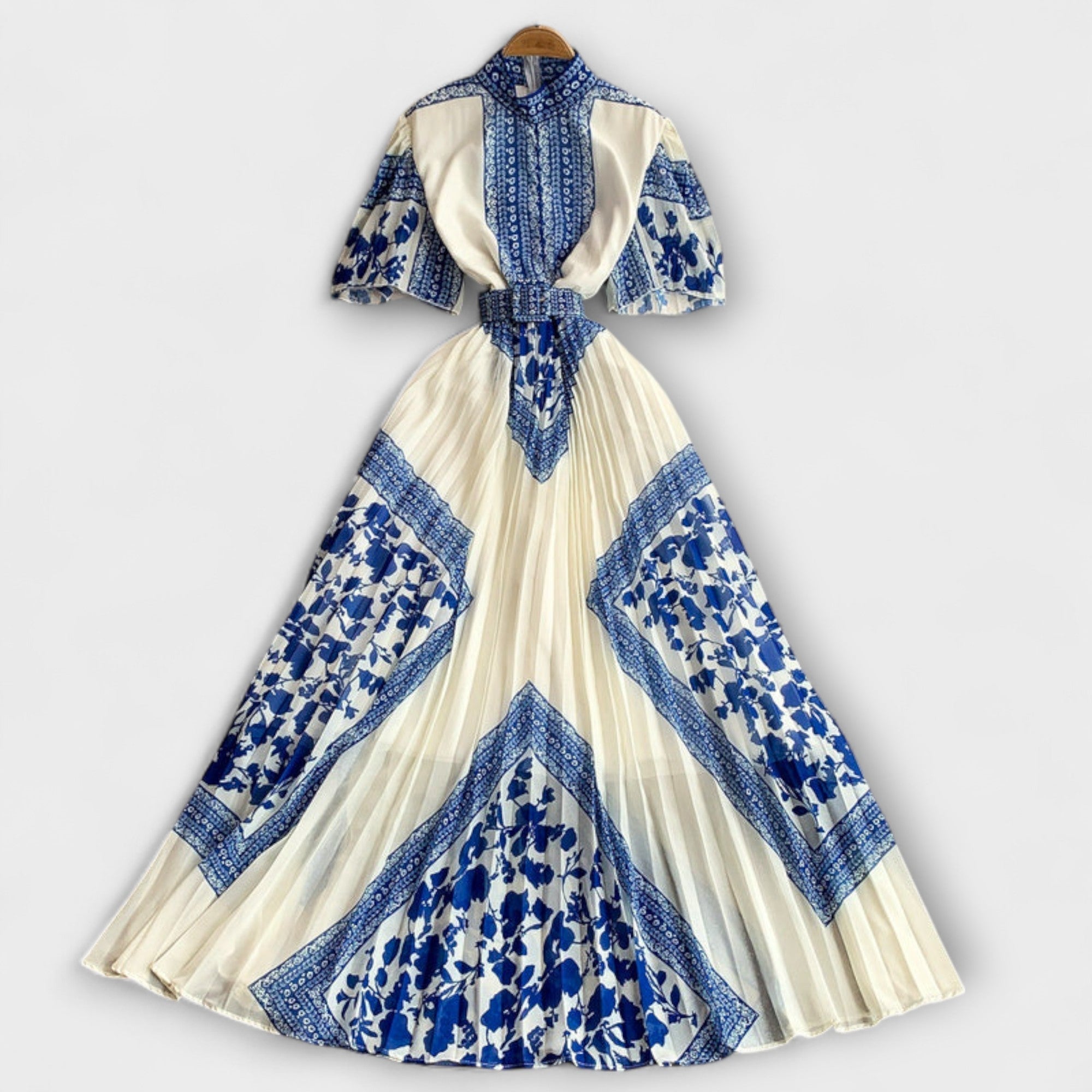 Delilah - Vintage-Inspired Dress