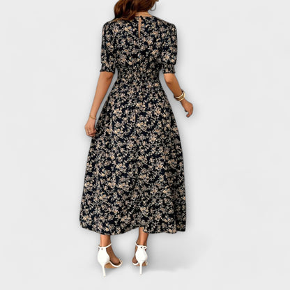 Amelia - Dress with Round Neckline and Floral Pattern