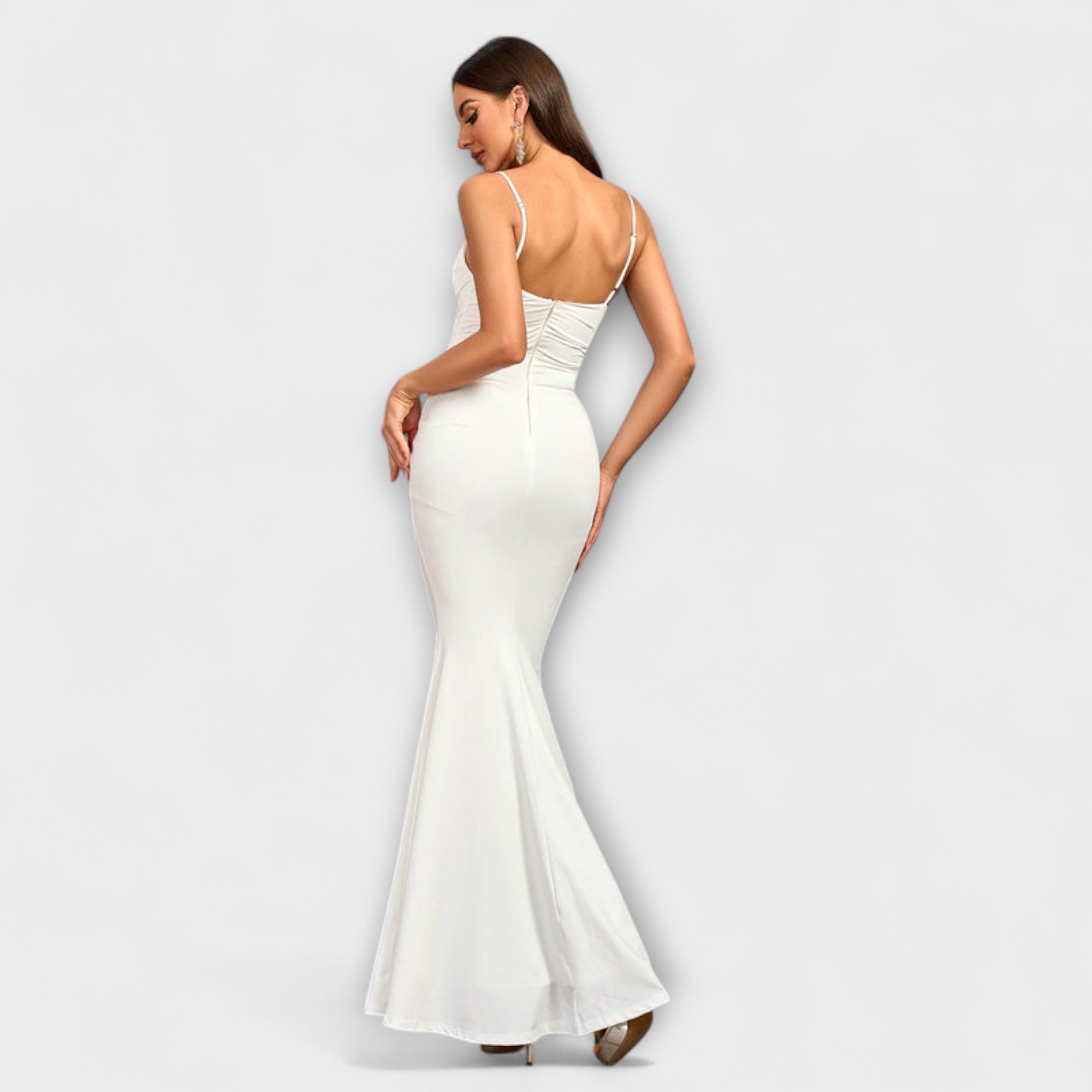 Callie - Elegant Ruffled Dress