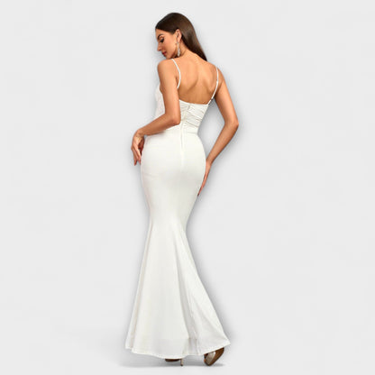 Callie - Elegant Ruffled Dress