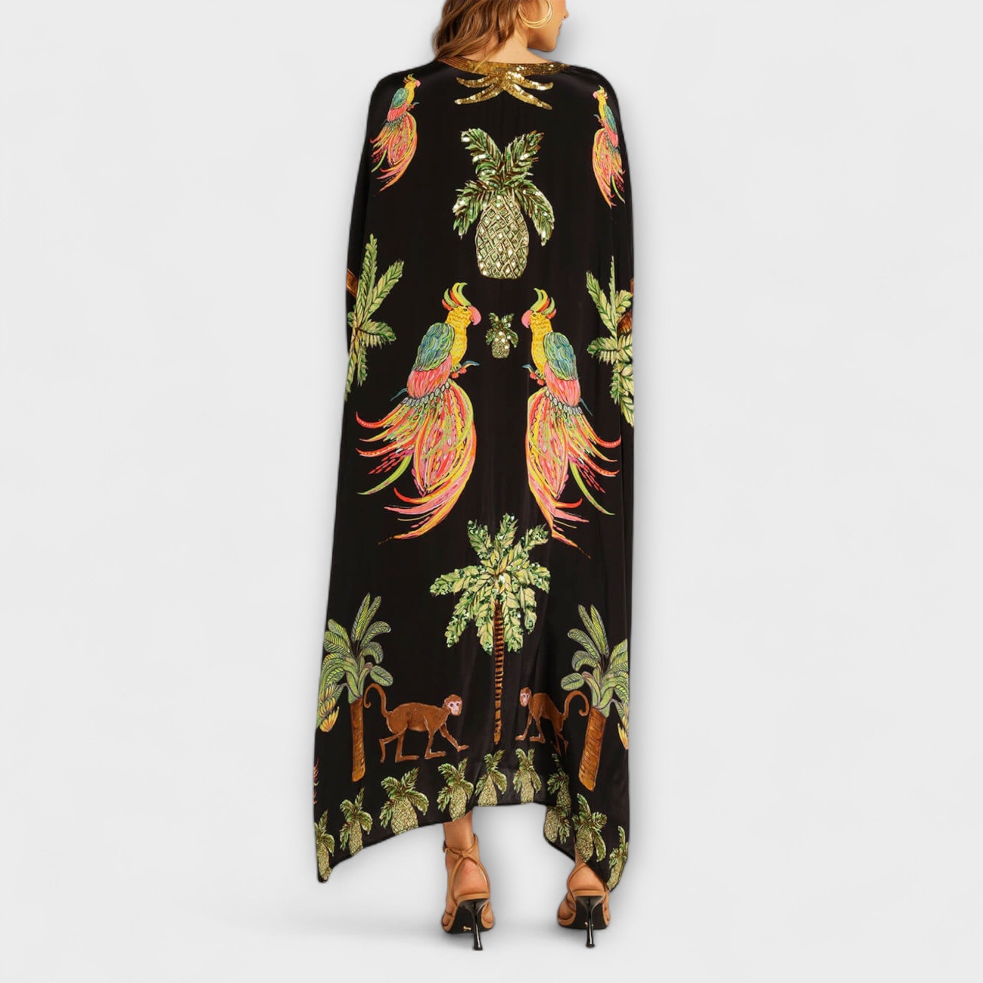 Linda - Eye-catching dress with off-shoulder design and coconut tree print